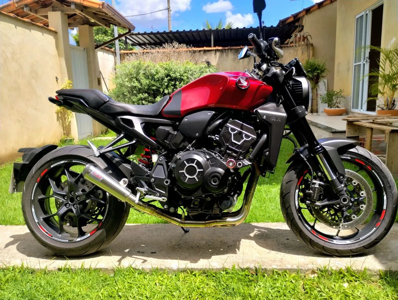 CB1000R 2021 - Foto 3