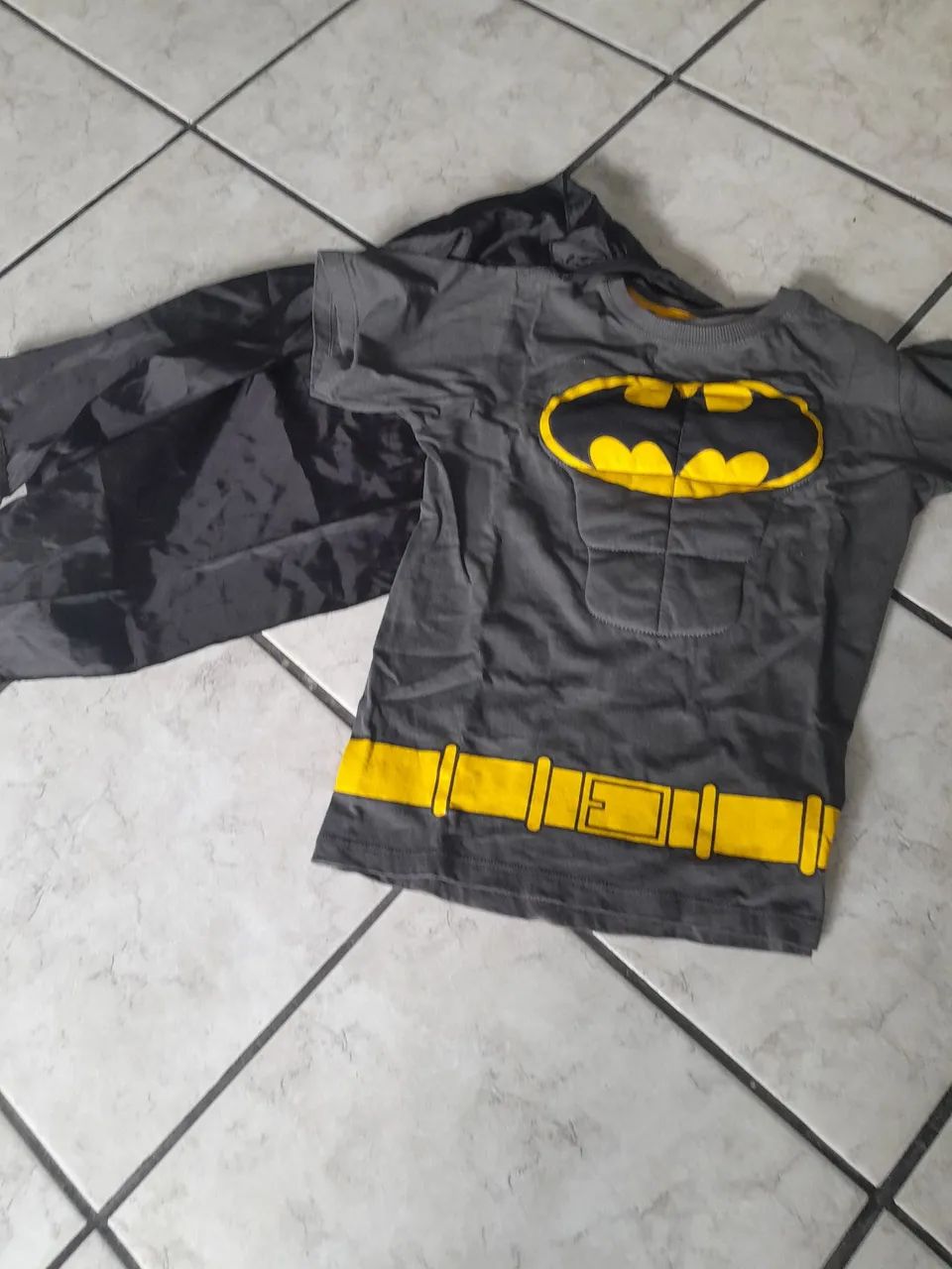 Camisa com capa Batman  - Foto 4