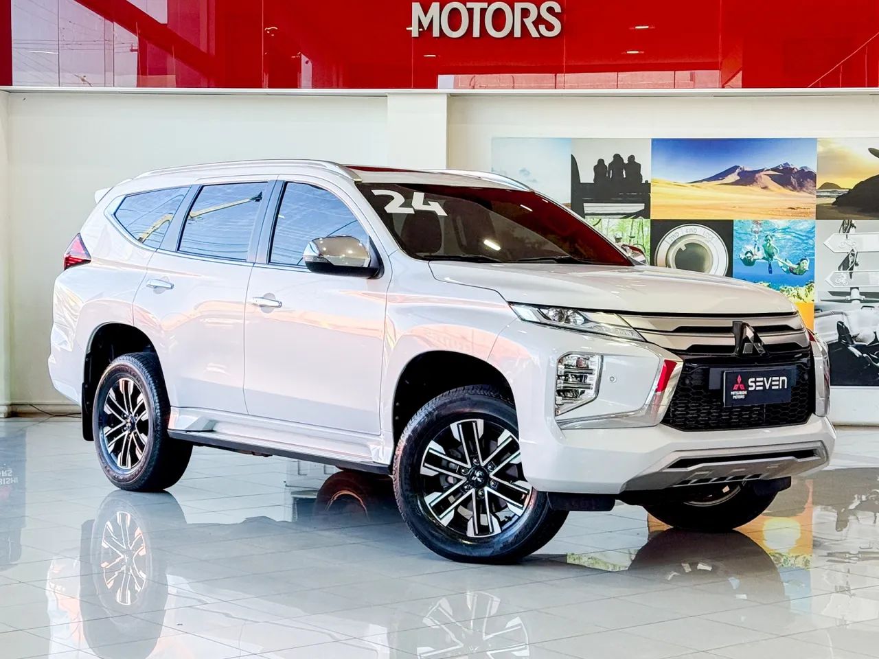 Mitsubishi Pajero 2024