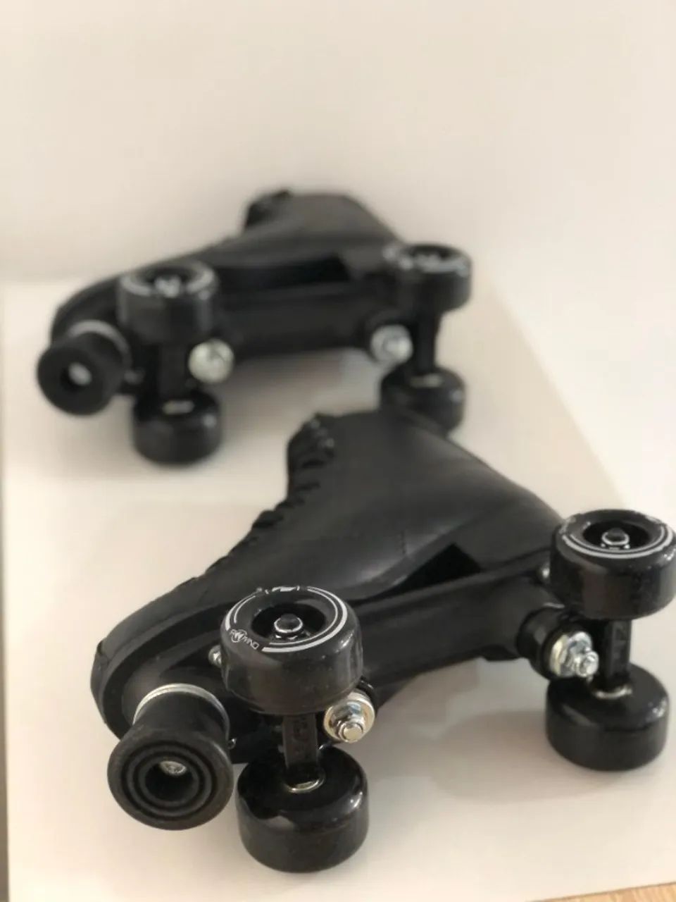 Patins Roller Derby + Kit proteção + bolsa de transporte - Foto 3