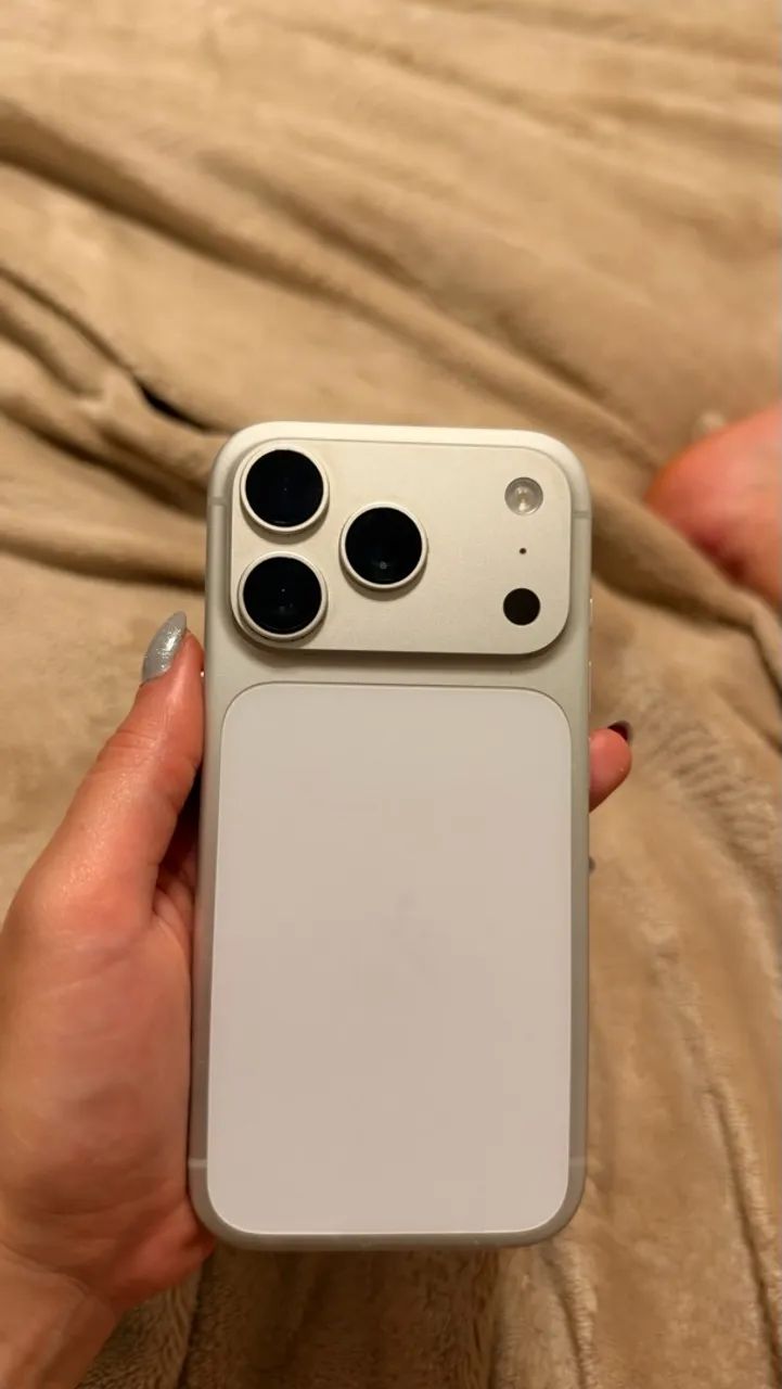 Iphone 17 pro 256gb silver