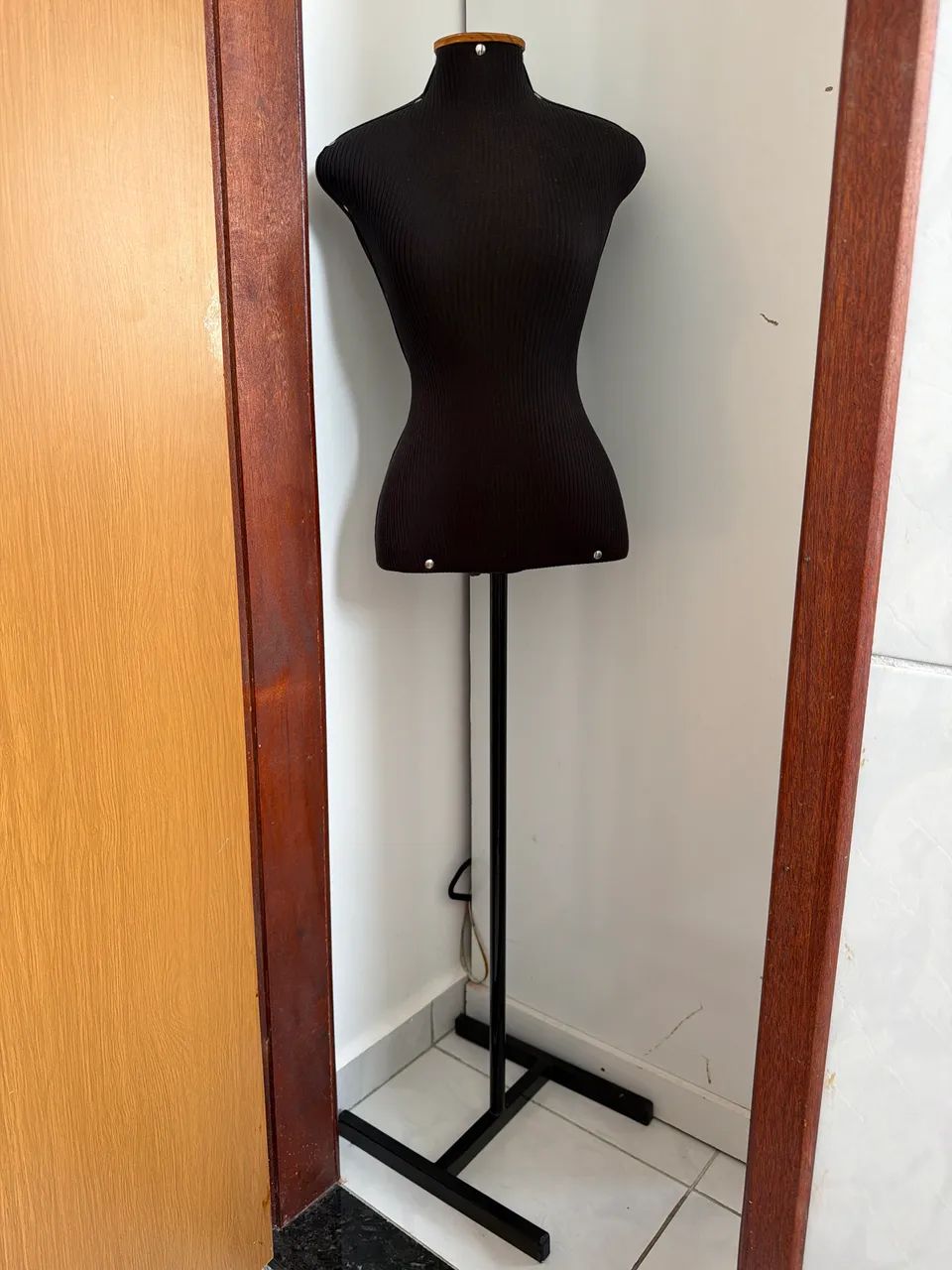 Manequim busto - Foto 3