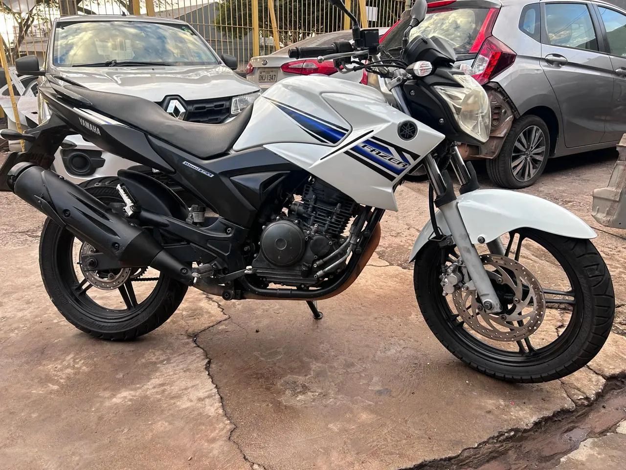 FZ25 250 Fazer Flex 2014 - 1524706664 | OLX