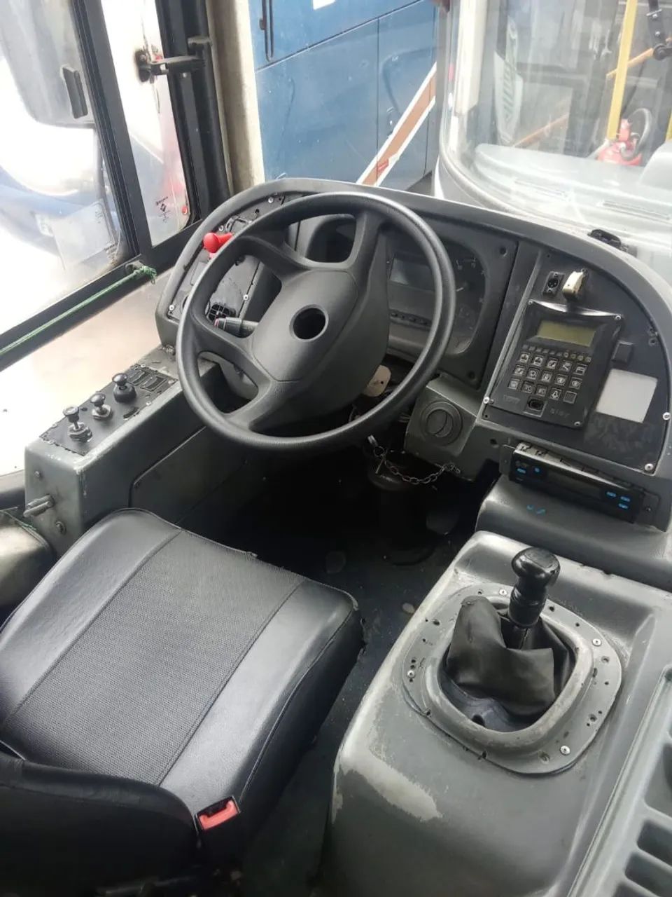 MB 1721 2013/2014 36 $120 - Foto 5