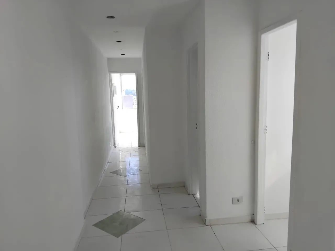Excelente sala comercial andar alto na Freguesia (Jacarepaguá) - Rio de Janeiro - RJ - Foto 8