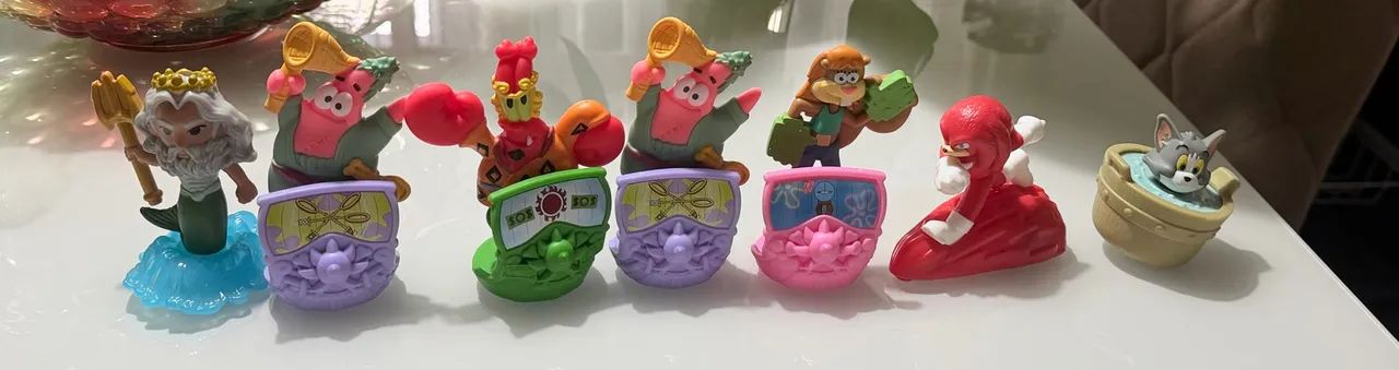 Kinder joy e outros modelos - Foto 3