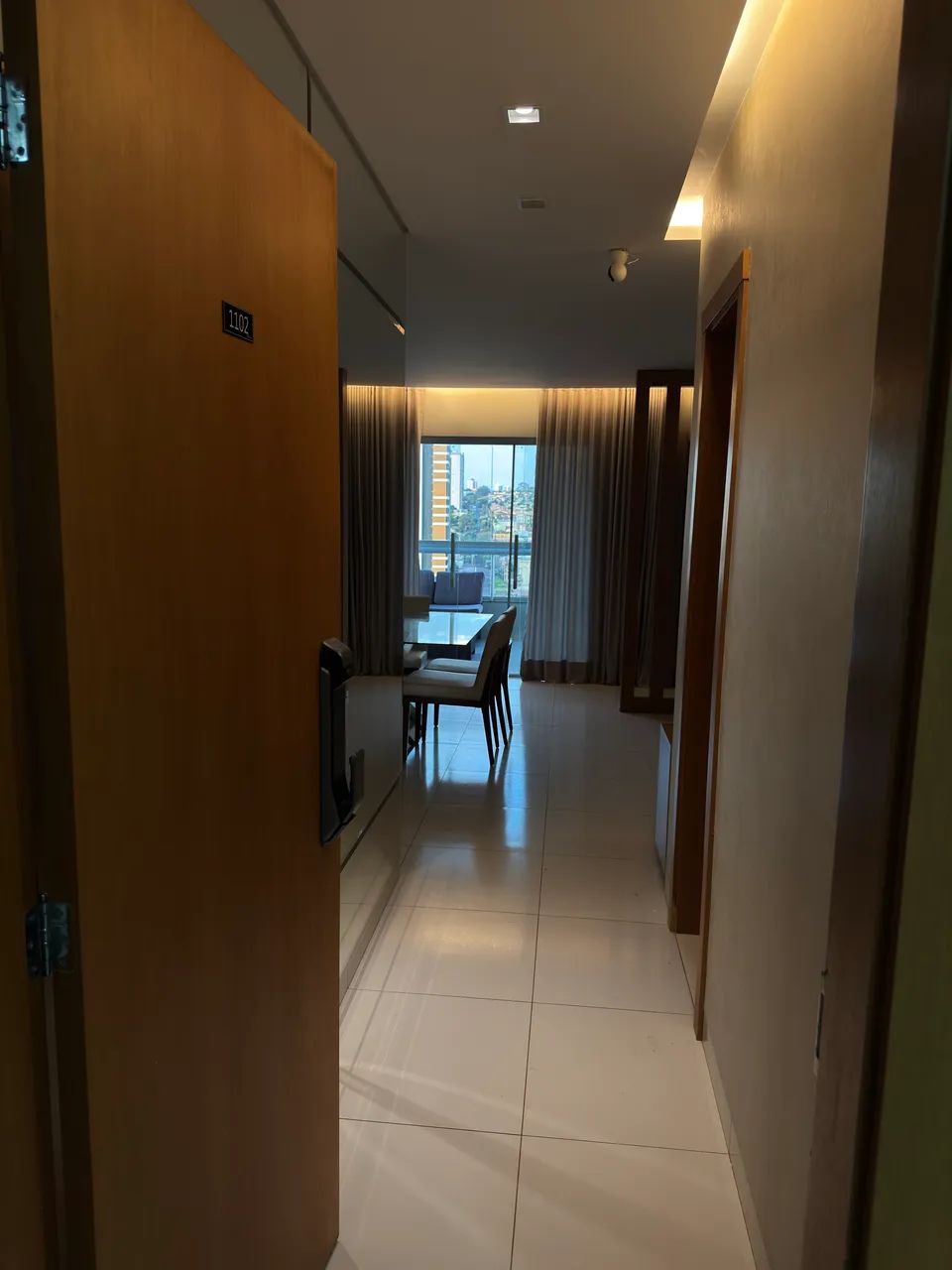 APARTAMENTO CONDOMÍNIO - BAHREIN