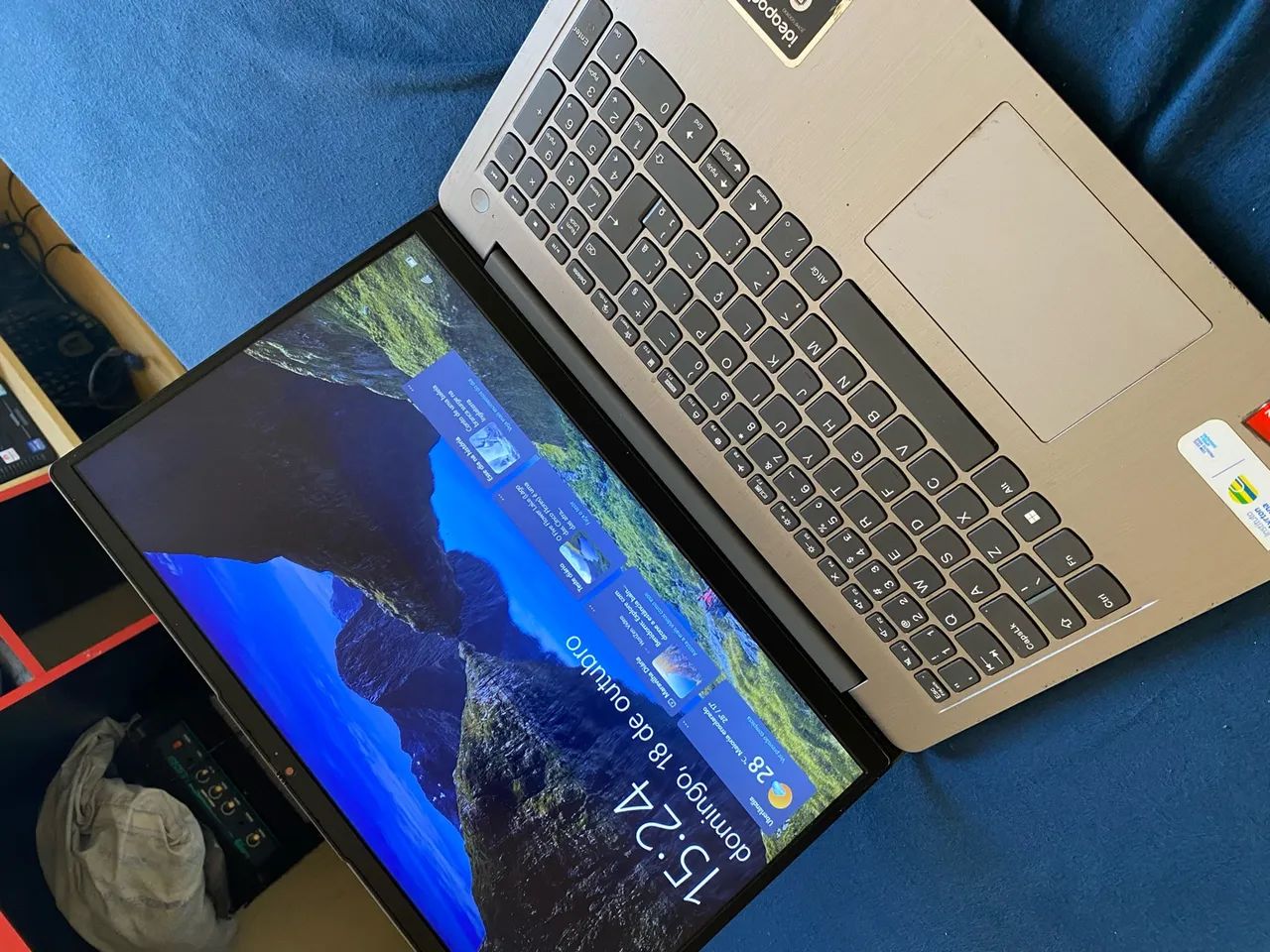 Notebook Lenovo - Foto 3