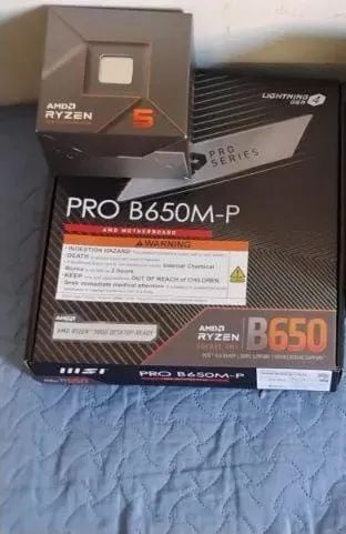 KIT PC AM5 Ryzen 5 7600 + B650M-P + NF - Foto 4