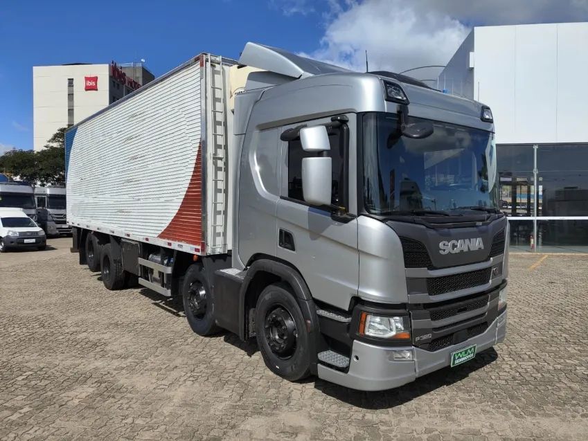 SCANIA P320 B8X2. - Foto 2