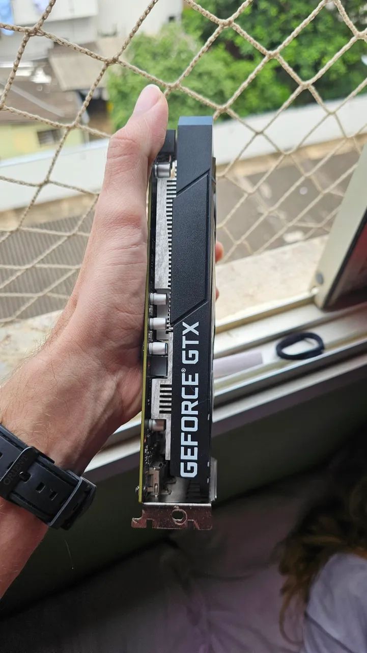 Nvdia Galax GTX 1650 4GB GDDR6 128-Bit - Foto 5