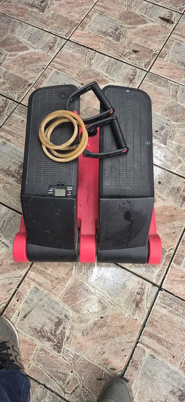 AIR CLIMBER