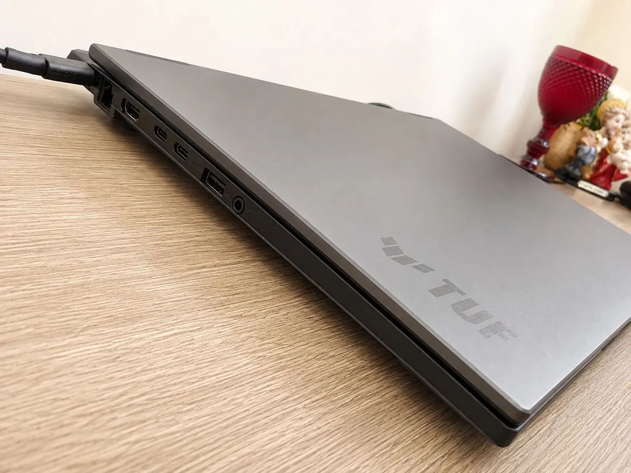 Notebook ASUS TUF Gaming F16 com RTX 5060 - Foto 3
