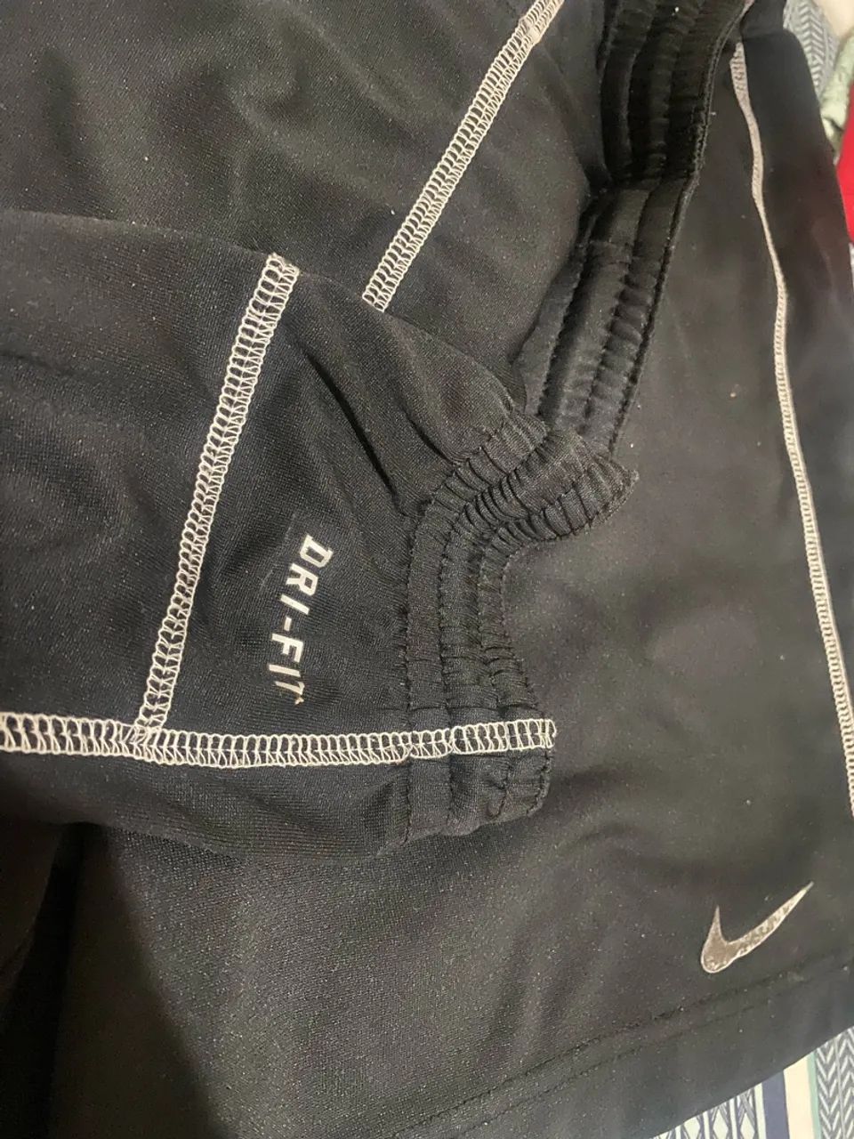 Bermuda Nike preta original dri Fit m - Foto 3