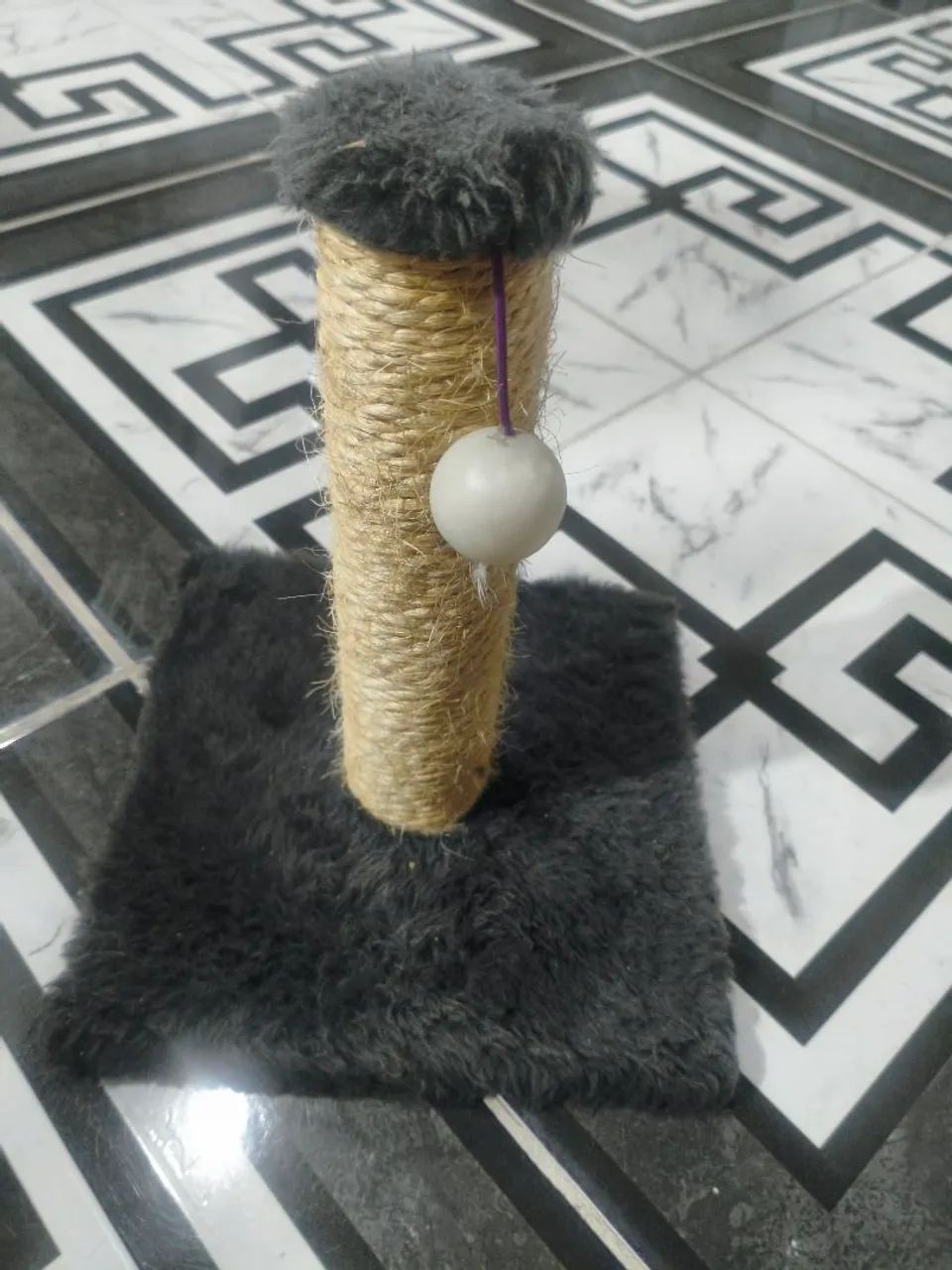 BEBEDOURO + PEGADOR + COMEDOURO + ARRANHADOR PARA GATOS - Foto 5