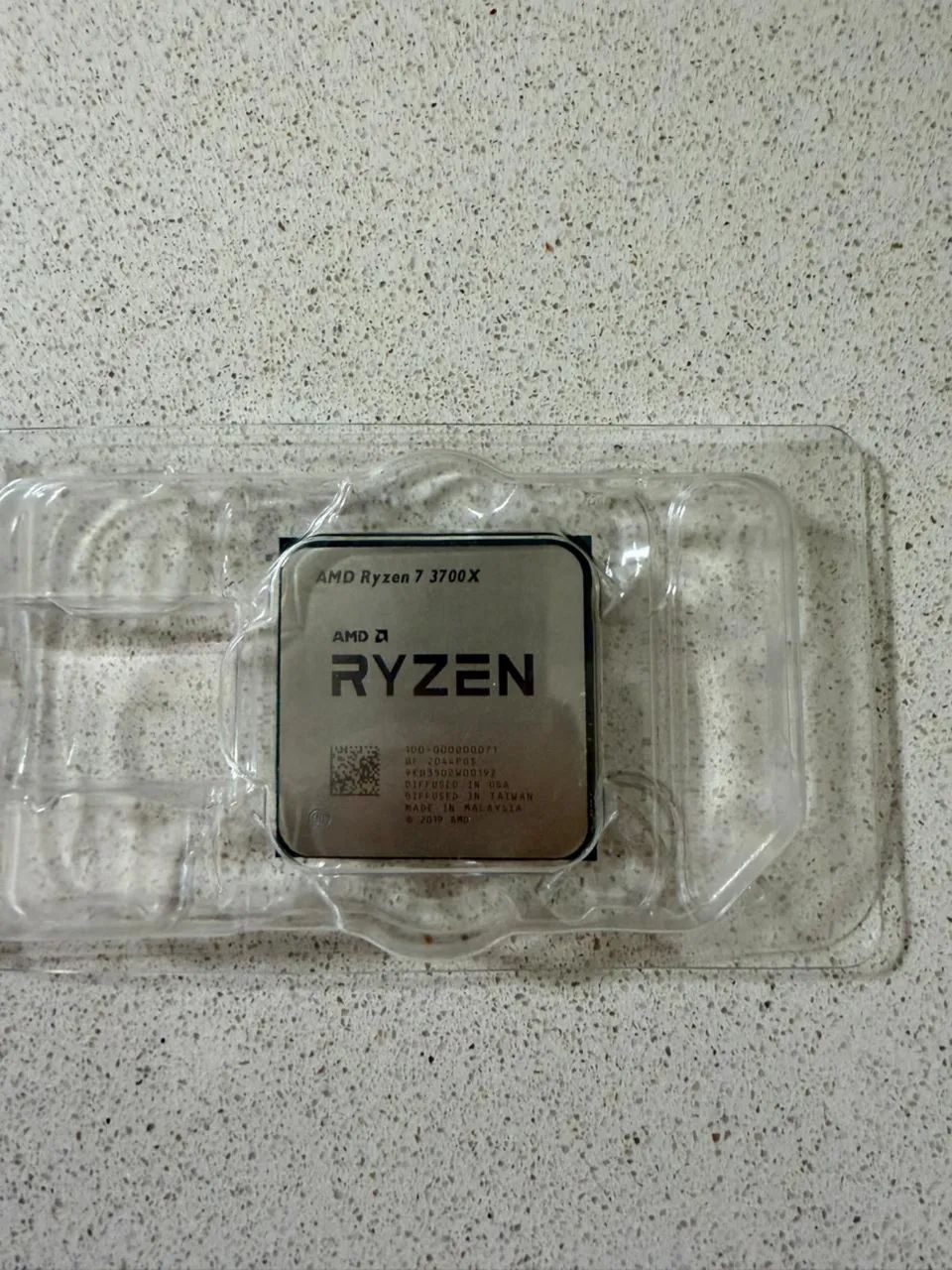 Ryzen 7 3700X Processor469193520946227201