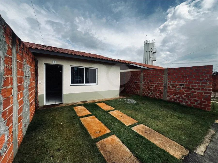 Casa com 2 quartos à venda em Jardim nova era - SP