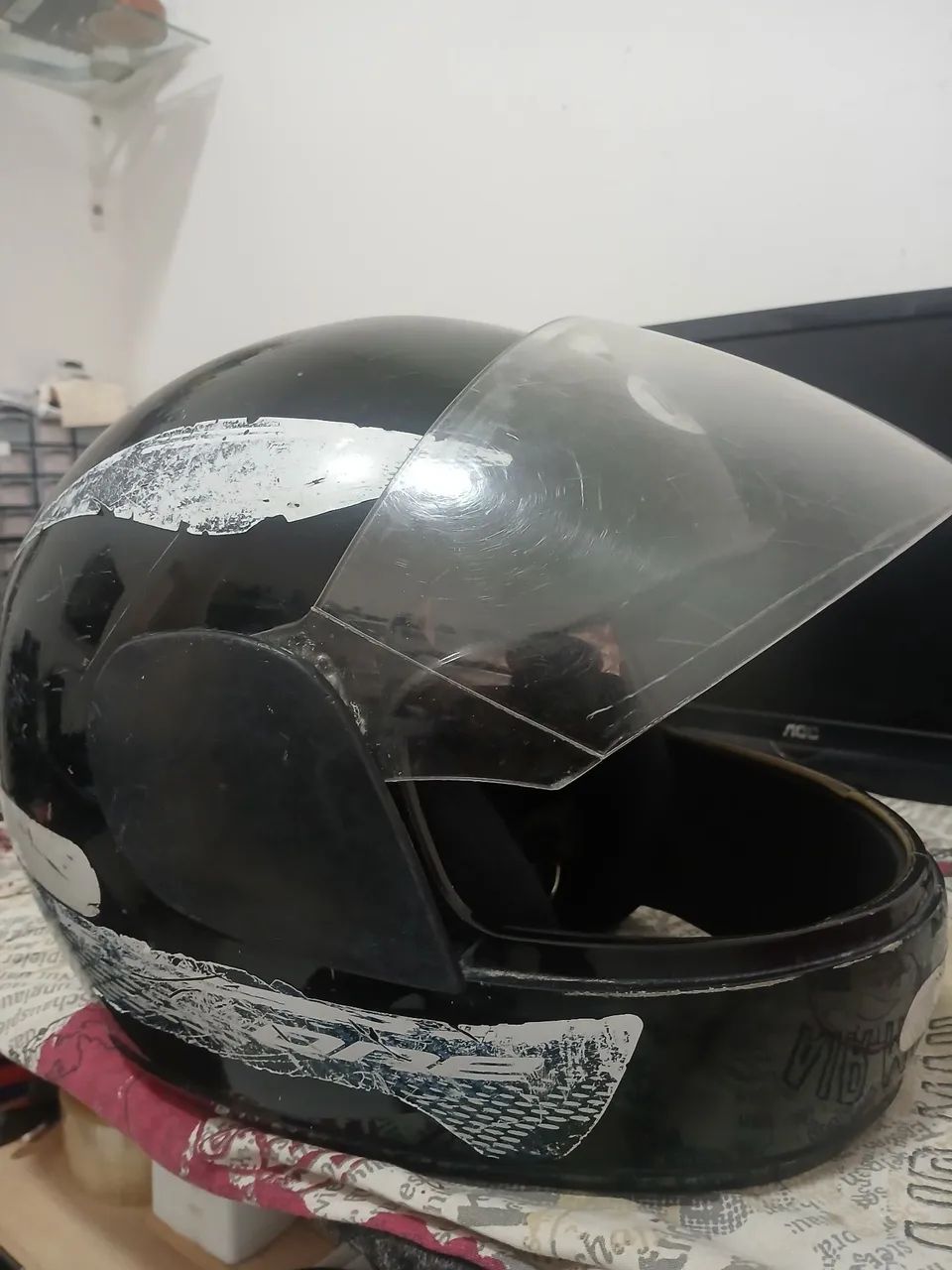 Vendo capacete fechado bom estado - Foto 4