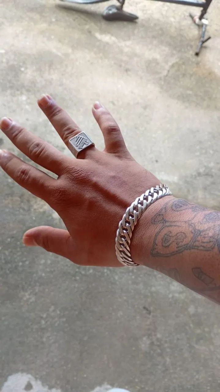 Pulseira Elo dublo, 32.98 gramas + 1 dedeira do CSA 