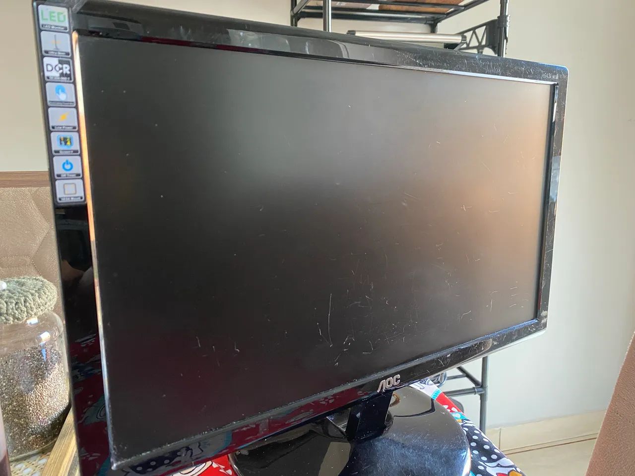 Monitor AOC 18.5" LED Ultrafino - Funcionando 100% - Foto 2