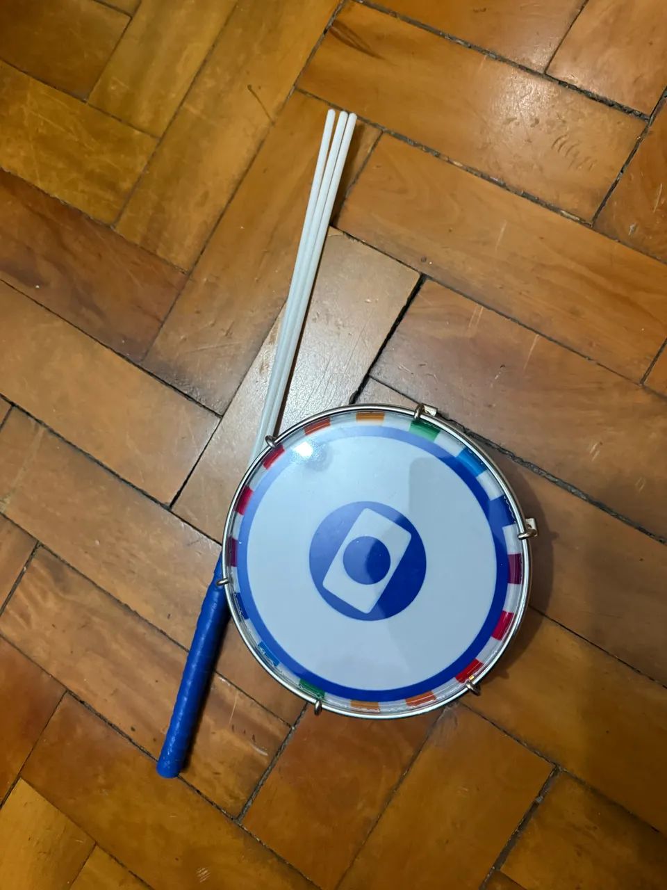 TAMBORIM DE ALUMÍNIO COM PELE REDE GLOBO  - Foto 2
