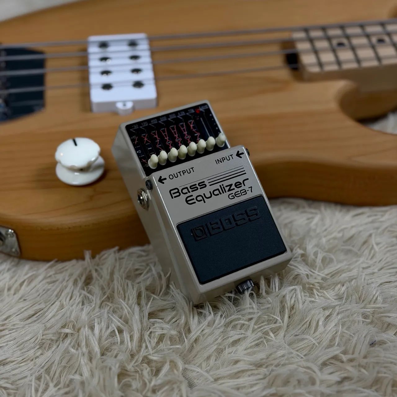 Pedal Boss Bass Equalizer GEB 7 - Foto 3