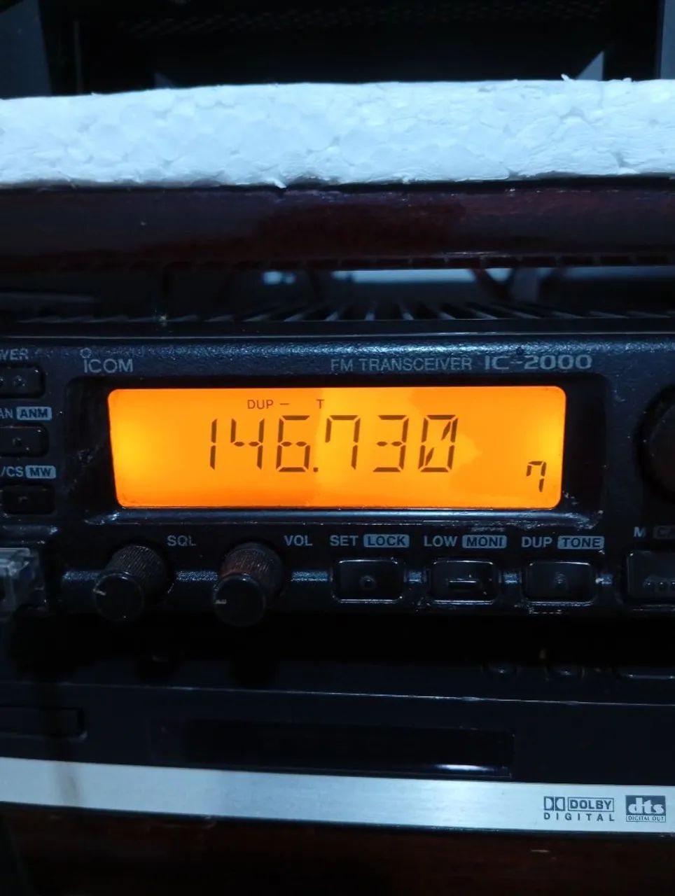 Rádio icom-ic2000 