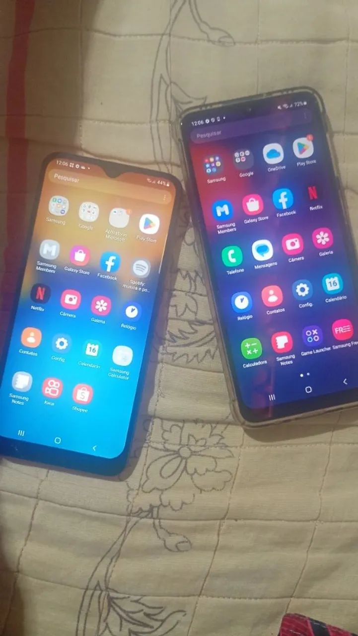 2 celular Galaxy M12 e Samsung A20