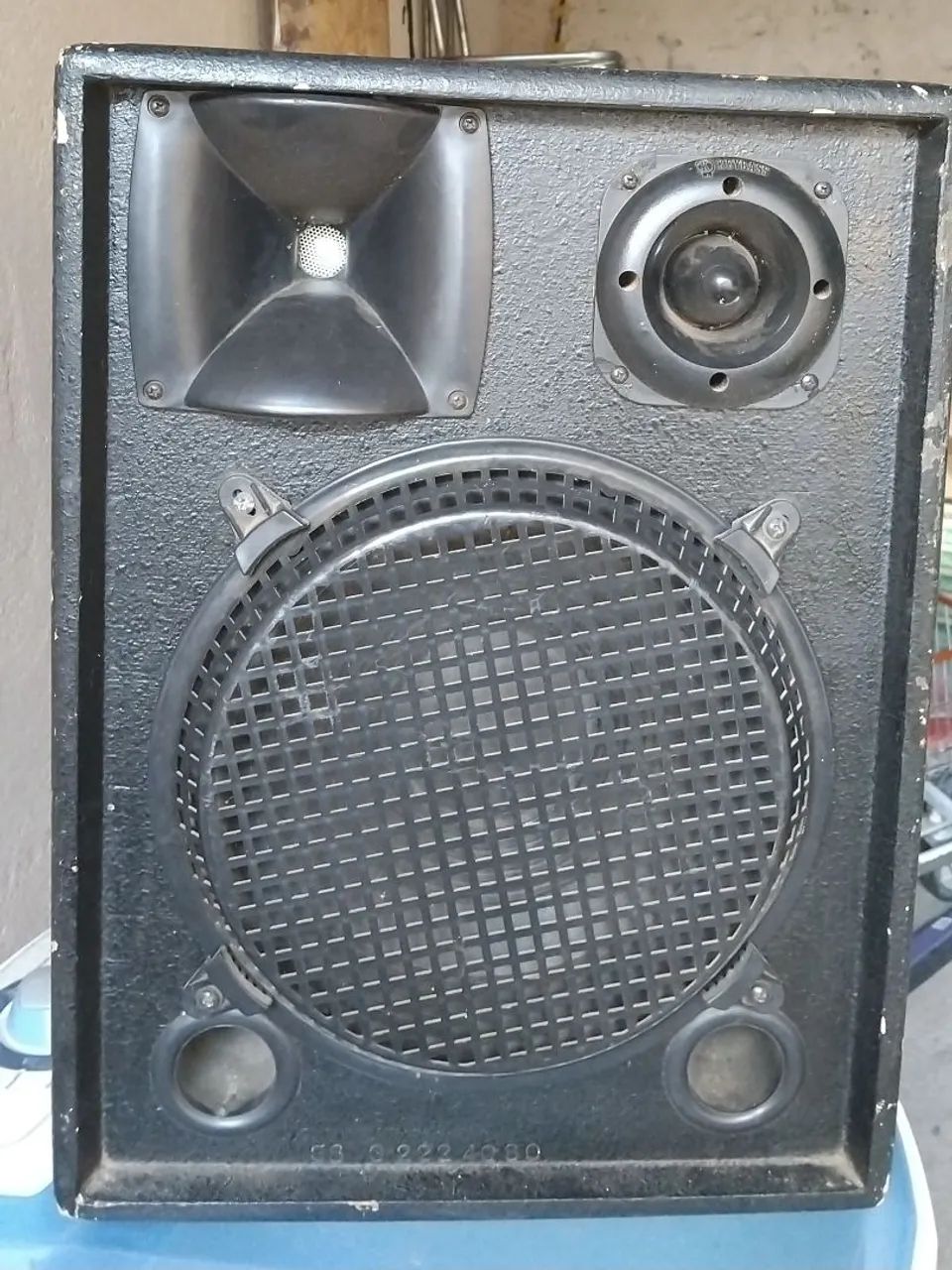 Som para médios e pequenos eventos,Acompanha 2 tripes 3 pedestais,2 Microfones, cabeamento - Foto 5
