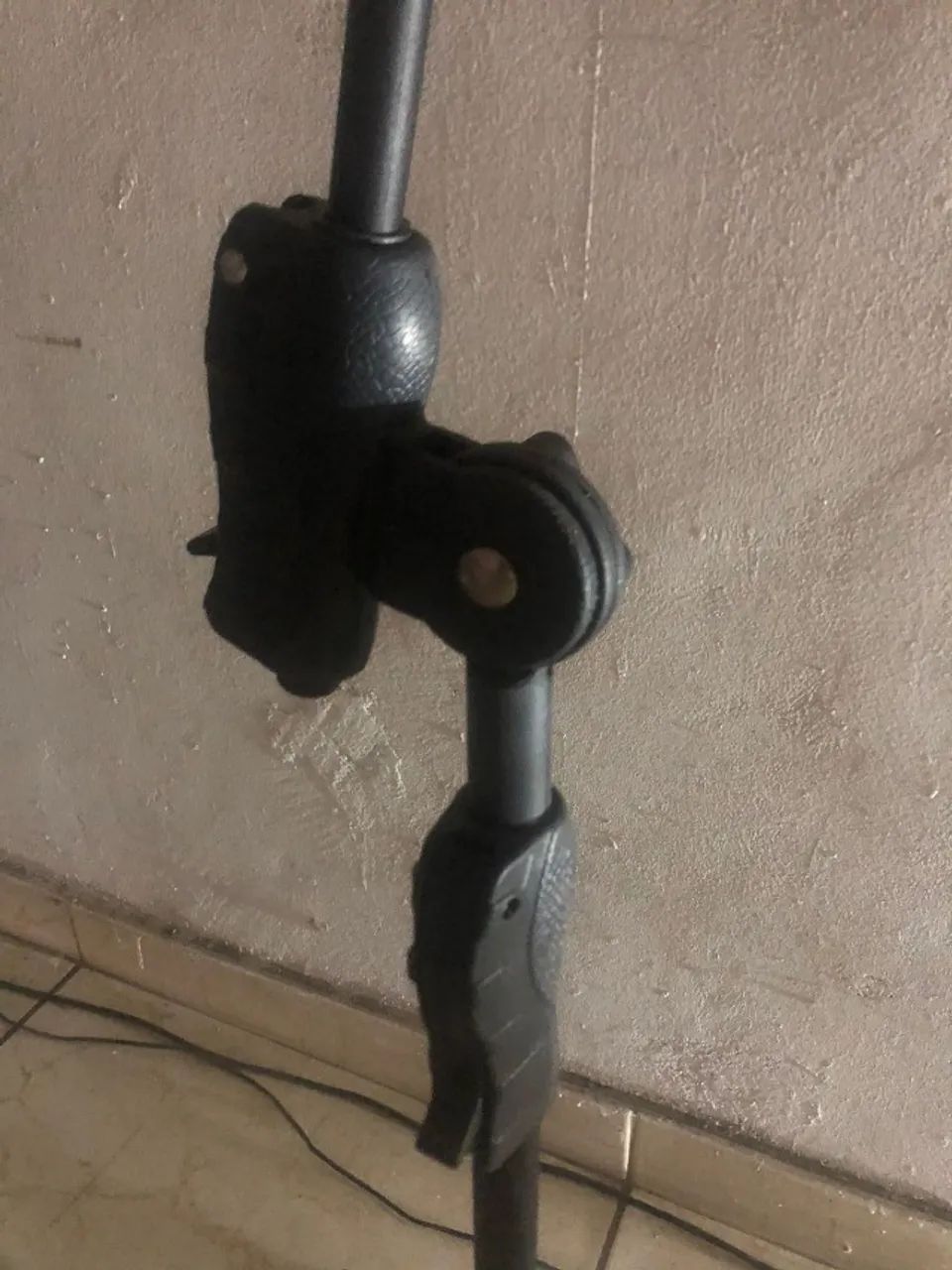 Pedestal para Microfone com Cachimbo - Sem uso - Foto 2