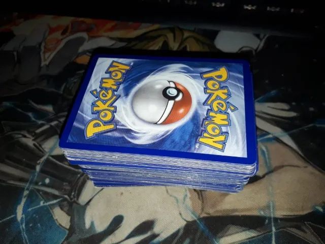 120 Cartas Pokémon TCG aleatórias