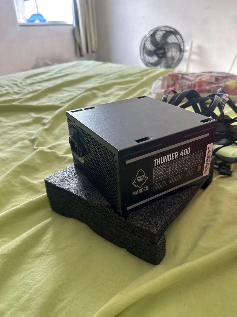 Fonte Mancer Thunder 400W 80 Plus Bronze - Funcionando Perfeitamente - Foto 3