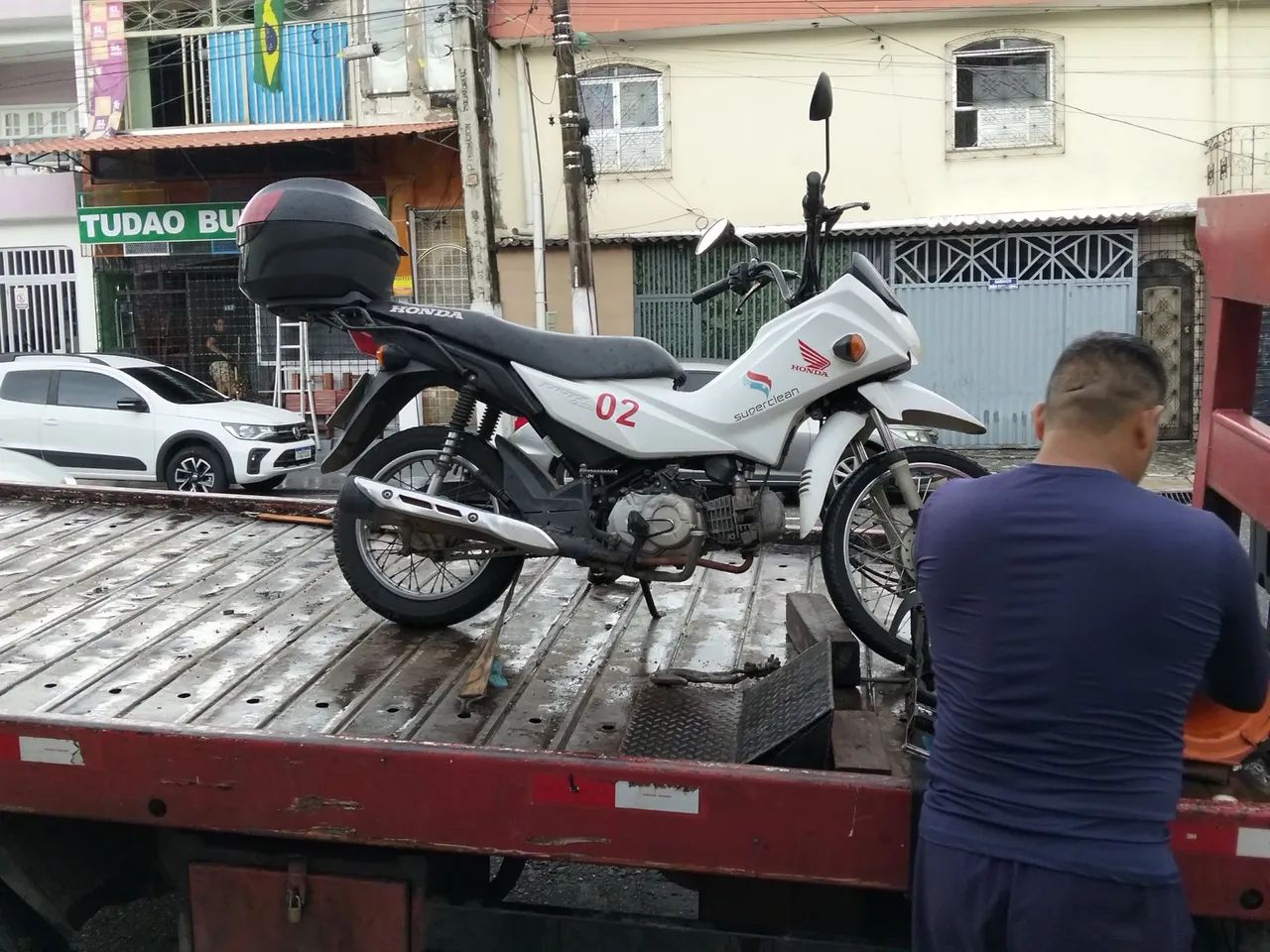Serviços de guincho Aparti R$ 150 - Foto 5