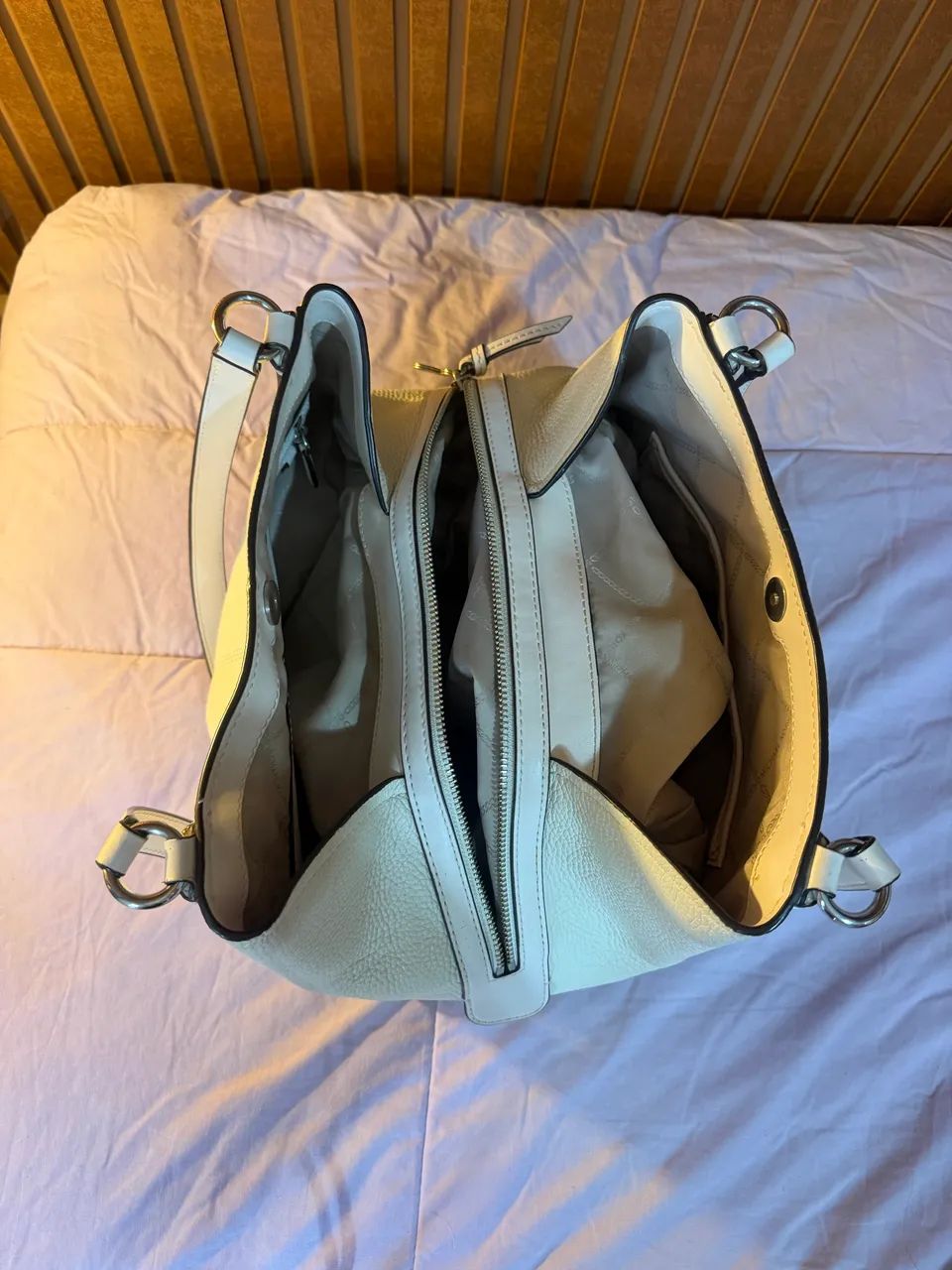 ? Bolsa Michael Kors Original Off White - Elegante e Espaçosa ? - Foto 2