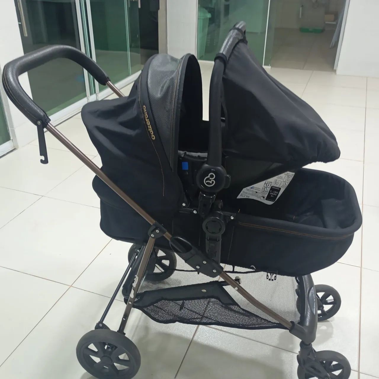 Carrinho com bebê conforto  - Foto 4