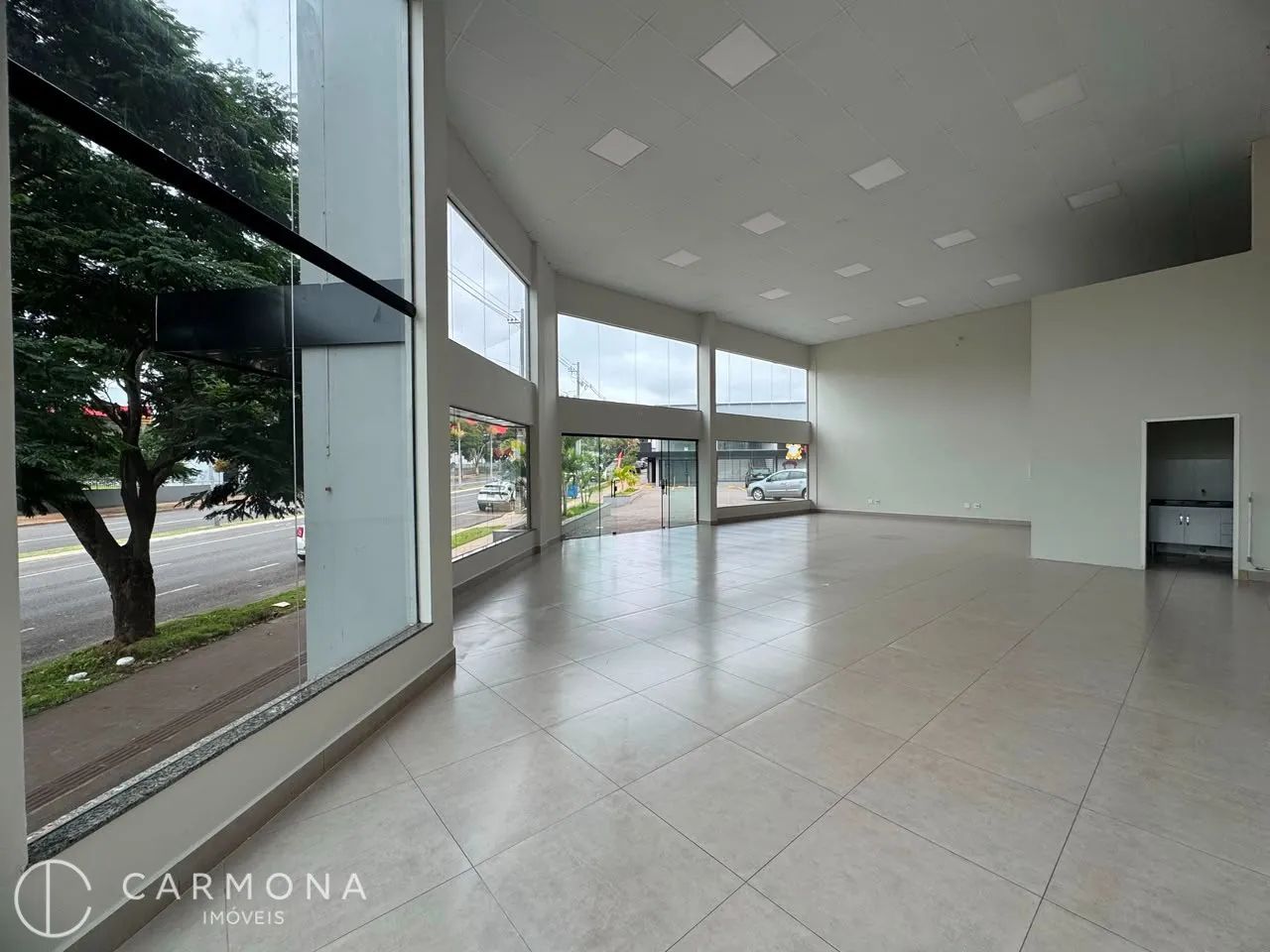 Sala para alugar no bairro Parque Residencial Cidade Nova - Maringá/PR - Foto 4