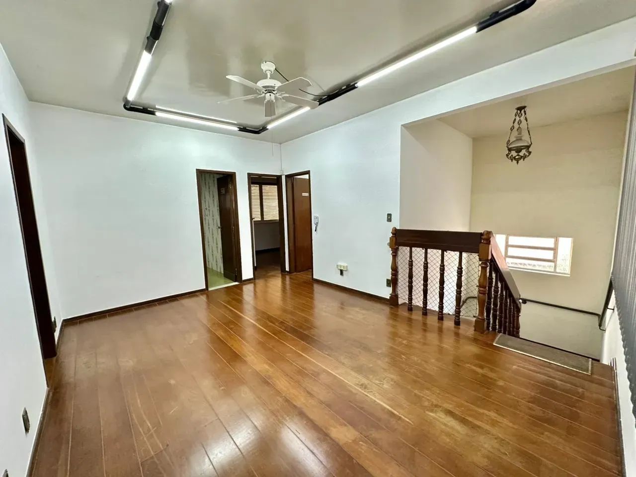 Casa comercial de 5 quartos no bairro Jaraguá - Foto 2