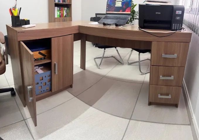 Mesa e estante de escritório  - Foto 2