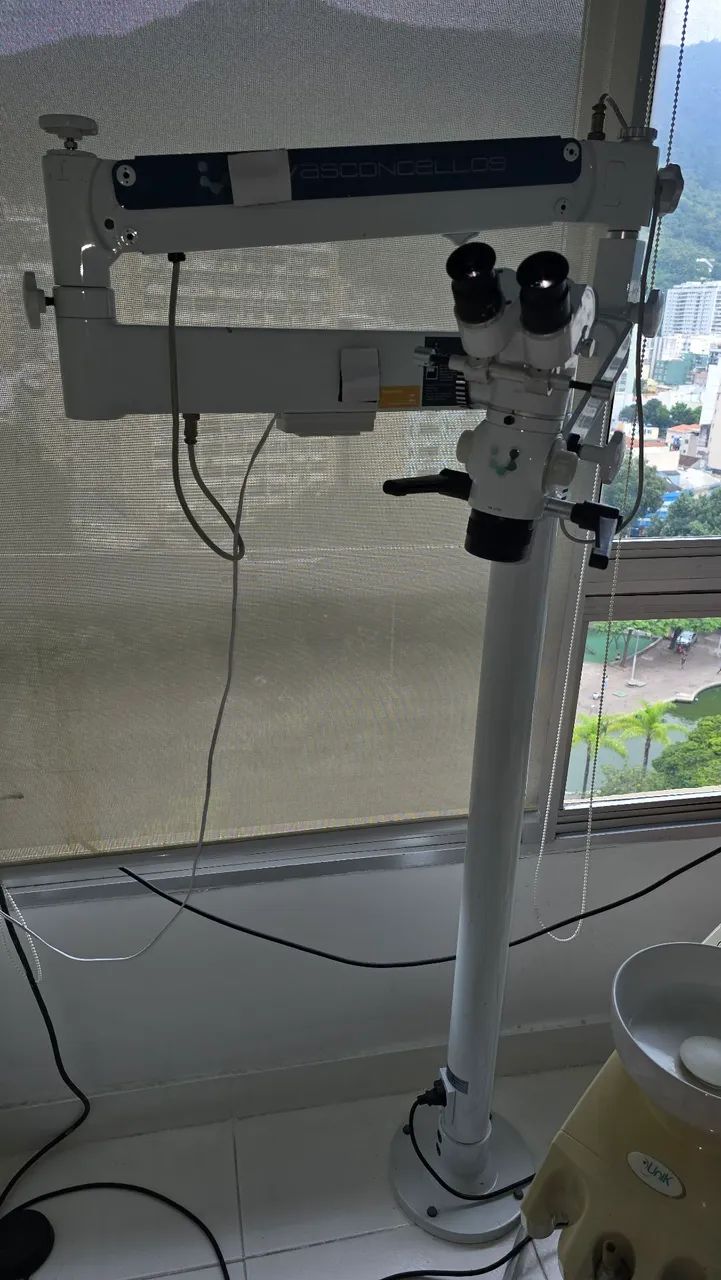 Microscópio Odontológico DF Vasconcellos 