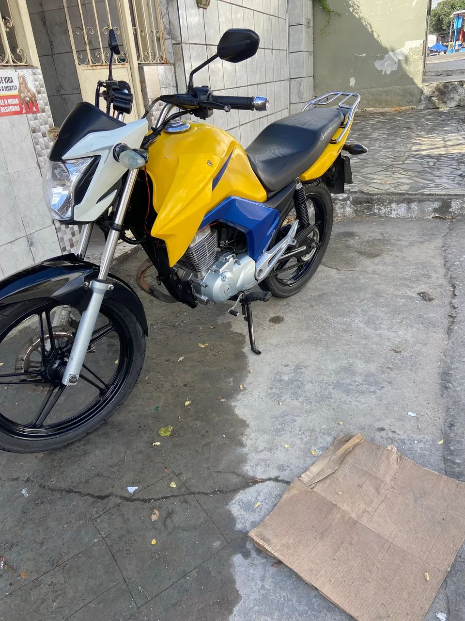 Titan 150 