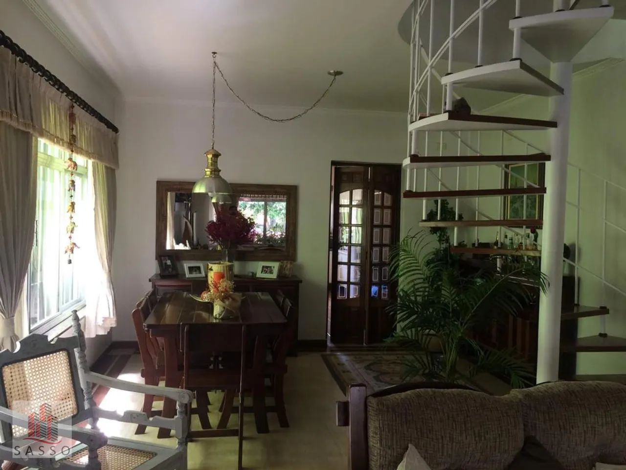 Vendo casa com 3 quartos no Belém