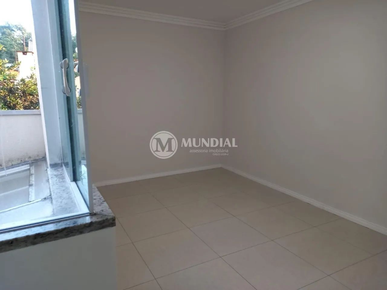 LINDO SOBRADO 3 QUARTOS - Foto 4