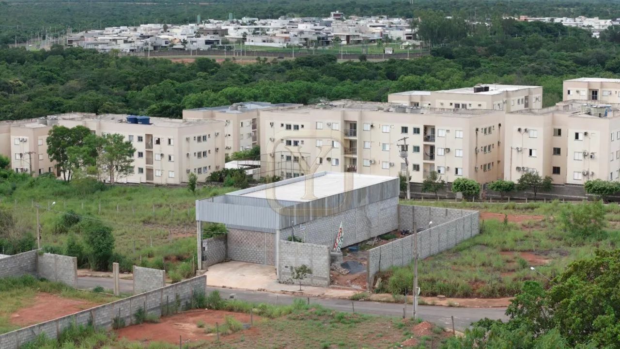 Barracão para Locação 200m² com Pé Direito Duplo ? Próximo à BR-251 | Excelente Localizaçã - Foto 2