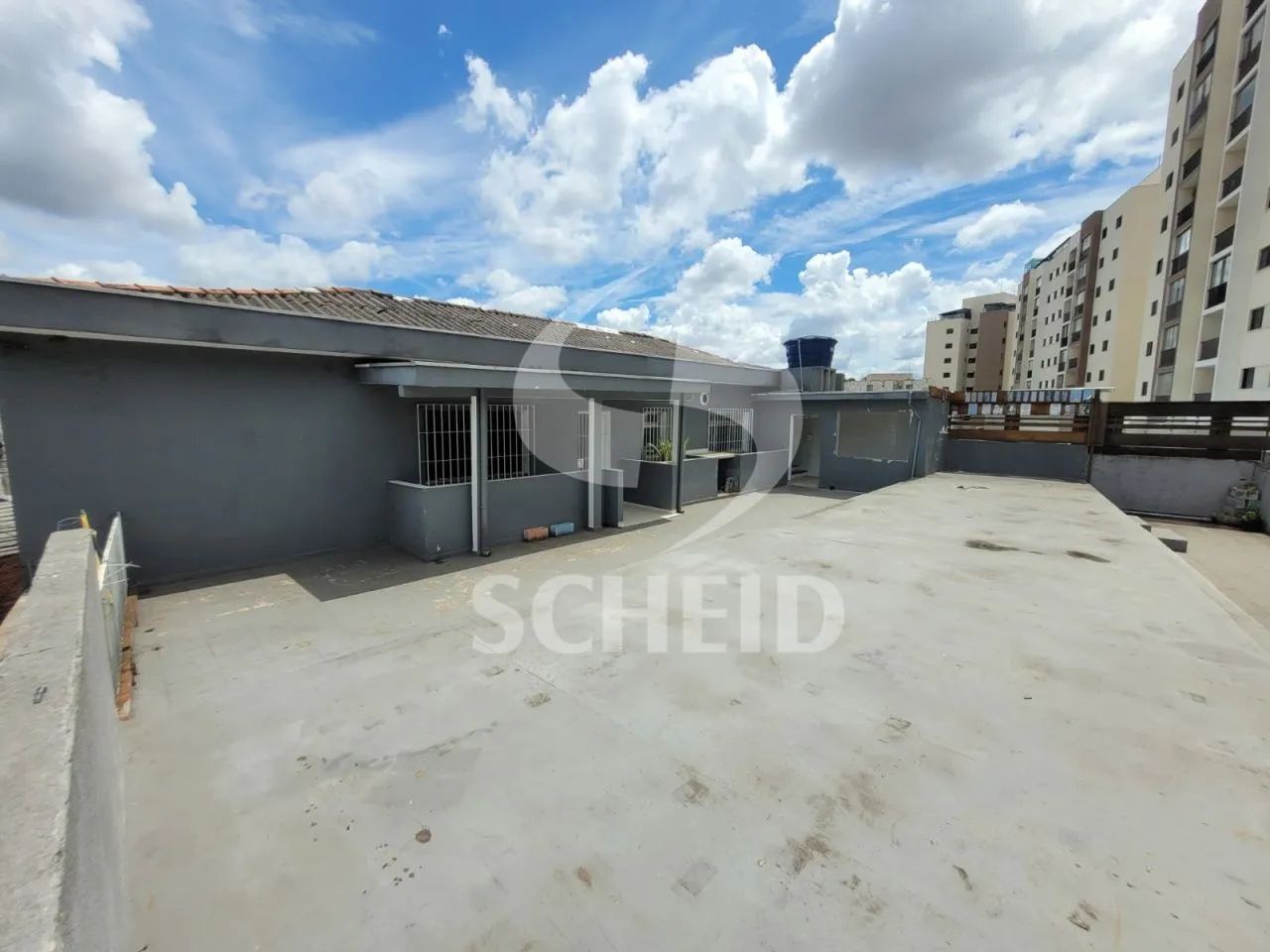Prédio comercial com vários espaços, em ótima localização em Interlagos - Foto 3