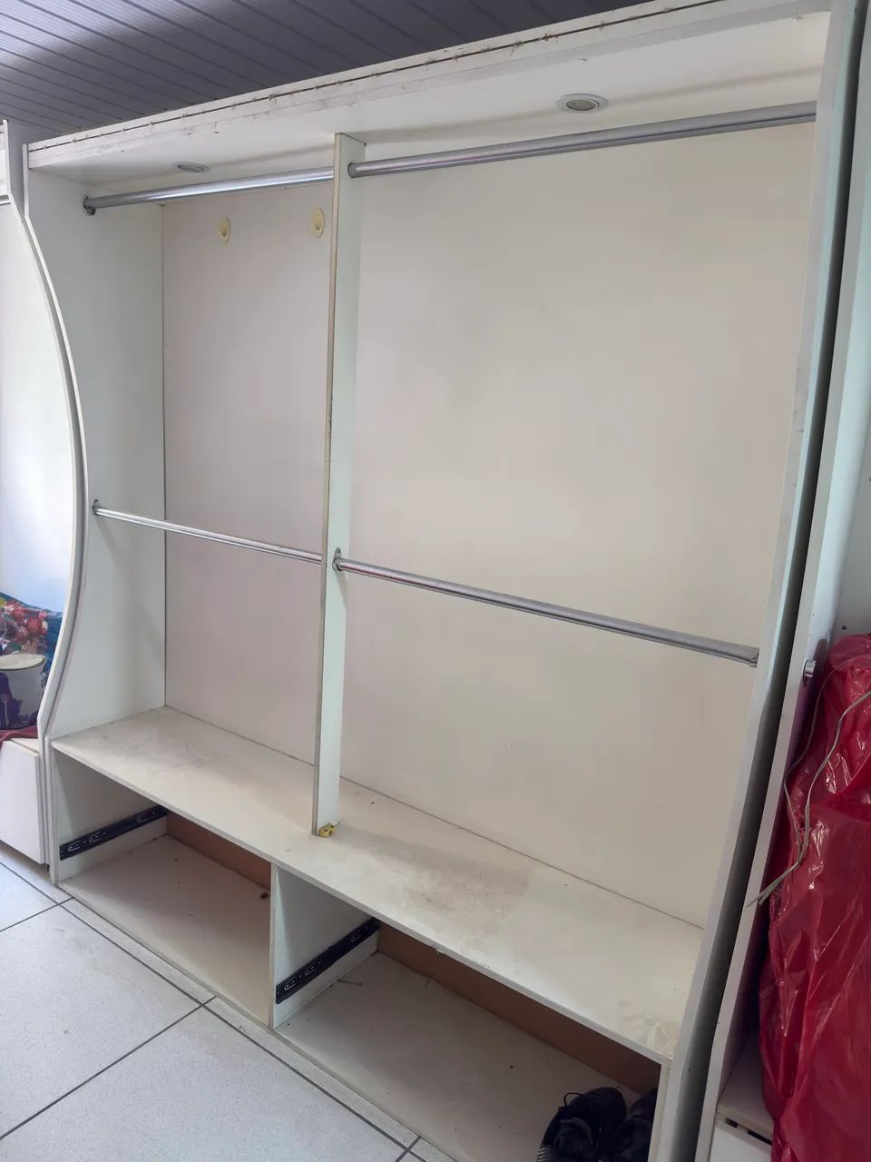 Armário closet cabideiro (loja) 