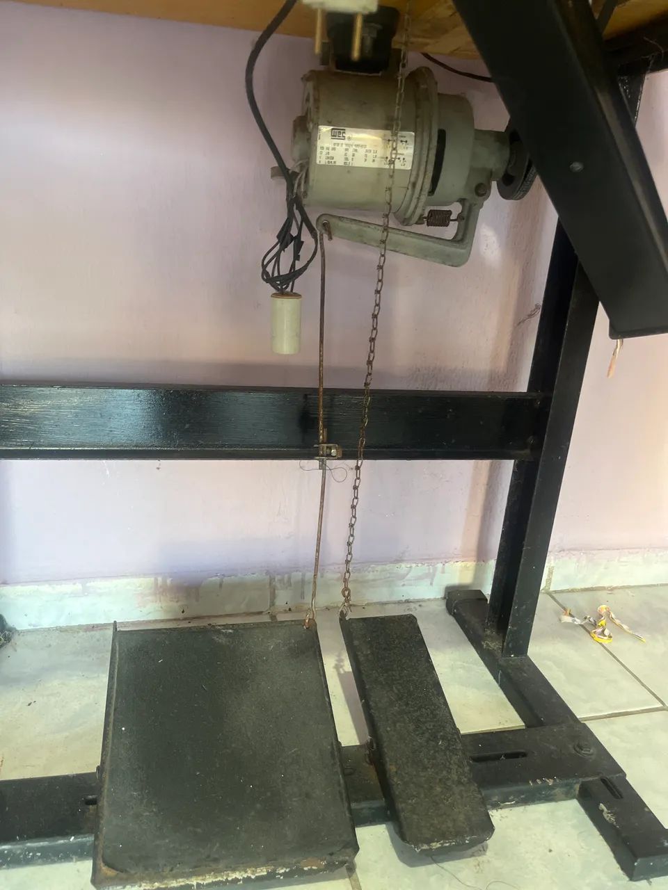 Máquina de costura overlock chinesinha  - Foto 2