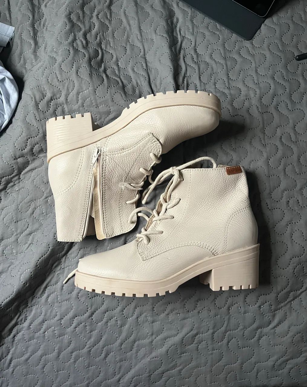 Bota cano curto - Bottero