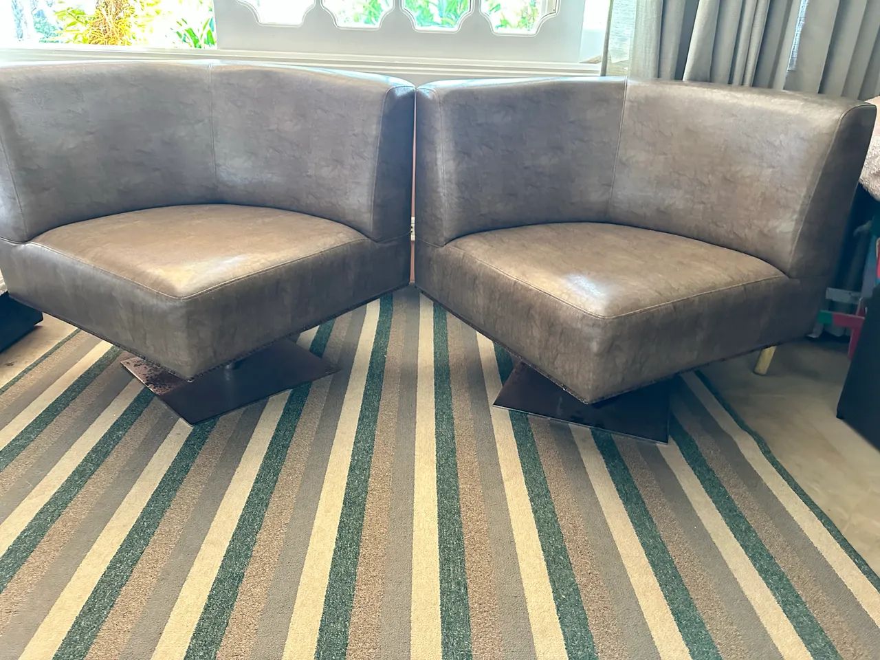 Poltronas de couro sintético  - Foto 3