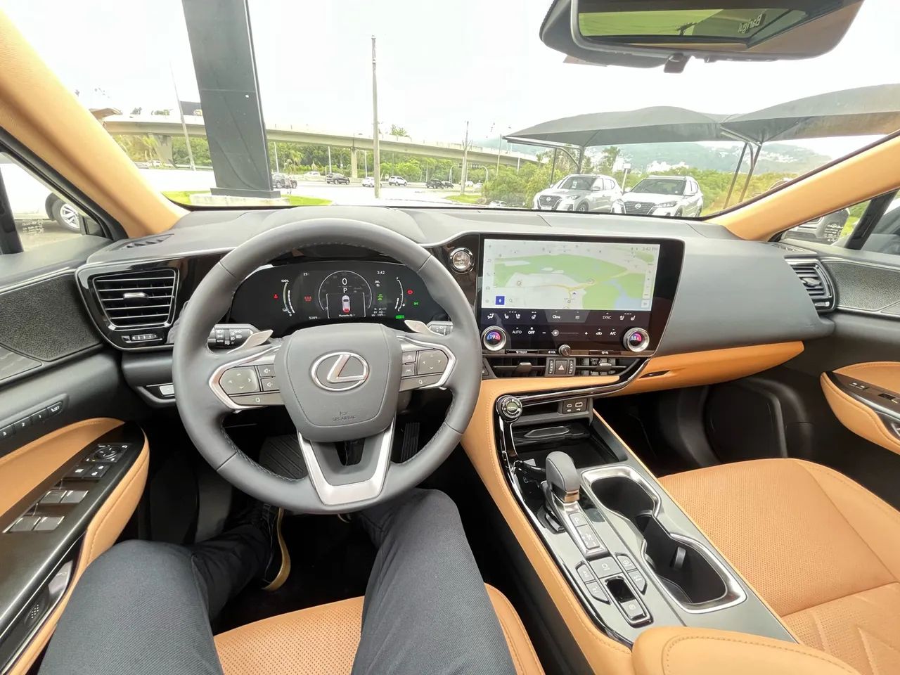 Lexus NX-450h+ AWD 2.5 16V Aut. (Híbrido), foto 7 de 14
