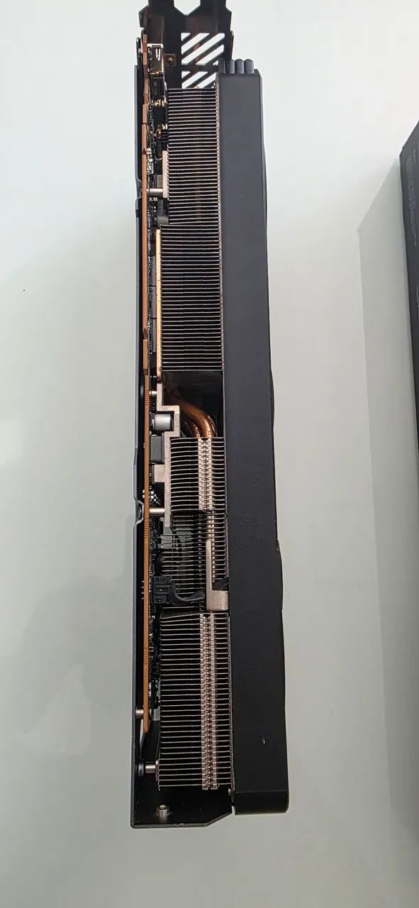 RX 7800 XT 16gb Gigabyte  - Foto 4